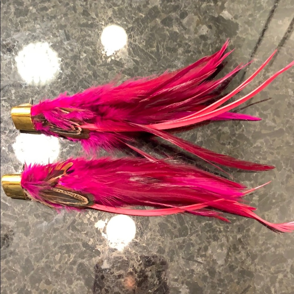 Mignonne Gavigan feather earrings